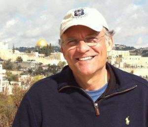 319178_2420068988110_169755757_n